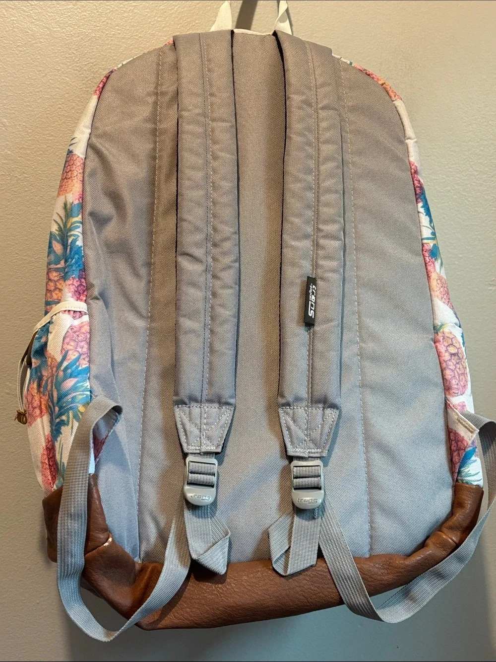 Jansport small rip